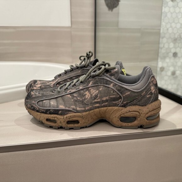 Nike Air Max Tailwind IV SP Running Shoes – Digi Camo Women’s Size 9.5 - Picture 1 of 12
